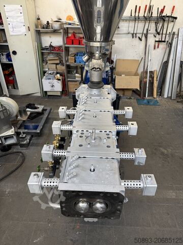 Doppelschneckenextruder Werner & Pfleiderer ZSK 83