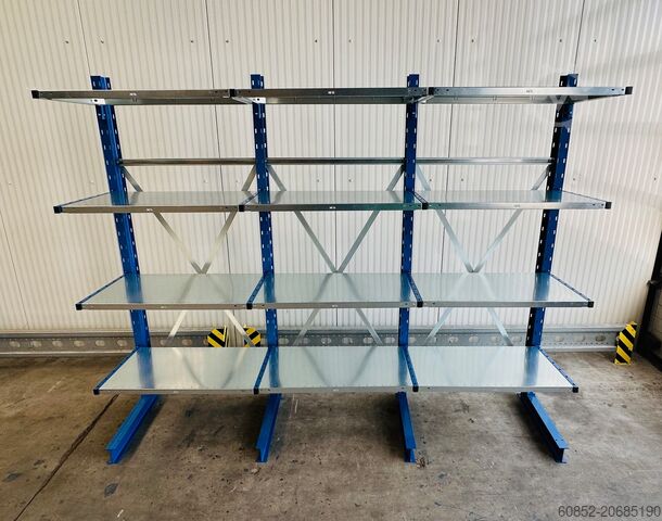 Kragarmregal ca. 3,15 lfm. Kragarmregal mit Fachböden H: 250cm 140 kg/Arm META Multistrong