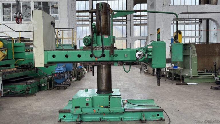 Radial drilling machine MAS KOSOVIT VOM 50