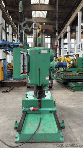 Radial drilling machine MAS KOSOVIT VOM 50