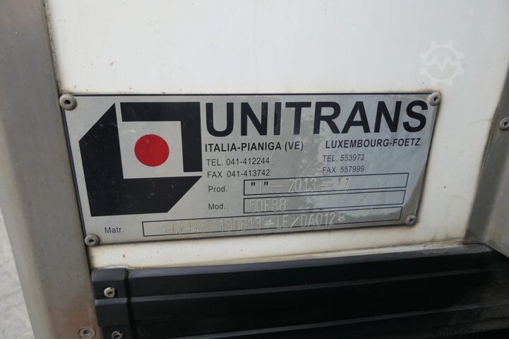 Refrigerated/frozen transport Volvo FL 240 | Carrier SUPRA 950Mt / Bi-temp | 3 Comp...