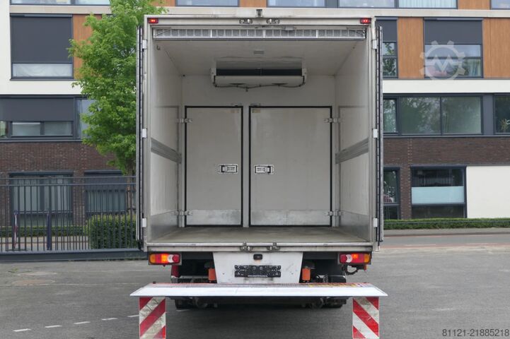 Refrigerated/frozen transport Volvo FL 240 | Carrier SUPRA 950Mt / Bi-temp | 3 Comp...