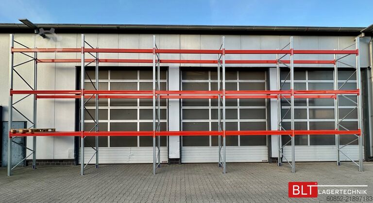 Heavy-duty shelf ca. 14 lfm. Palettenregale H: 550cm Fachlast: 3000 kg , 60 Palettenplätze