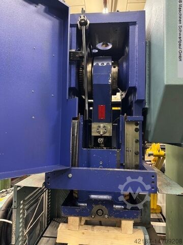 Stanzautomat-Einständer BEUTLER NOVA C 1000