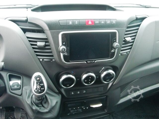 Transporter mit Koffer Iveco Daily 70 C 21 HA8/P Deepsleeper