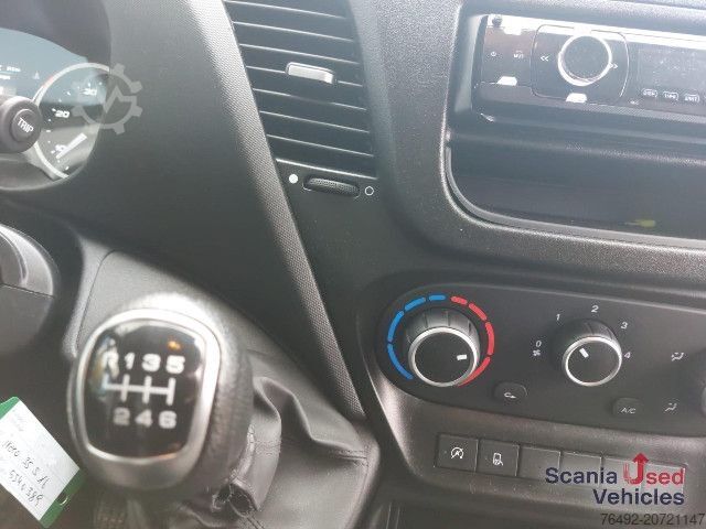 Transporter mit Koffer IVECO 35 C 16 Koffer Ladebordwand