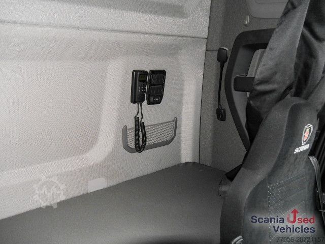 LKW mit Pritsche & Plane Scania R 410 B6x2*4NB - Pritsche / Plane / LBW -