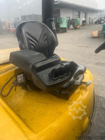 Diesel Forklift Yale GDP45SVX5 V2214