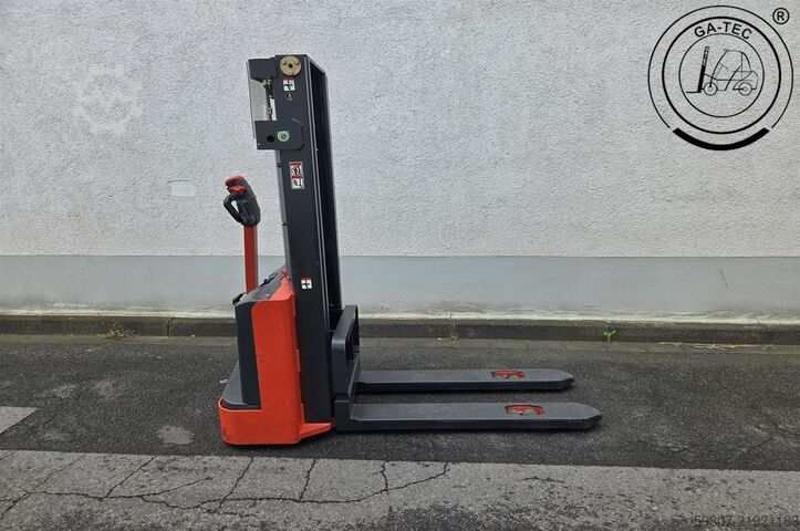 Manual stacker Linde ML 10
