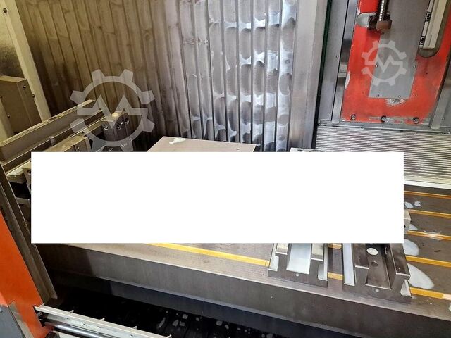 Vertical machining center / tool changer with 80 positions Matec 30 L