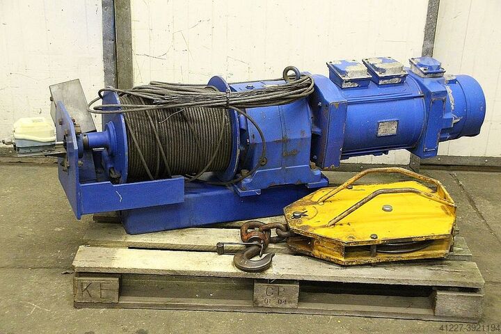 Electric hoist 2000 kg Comansa HT-24