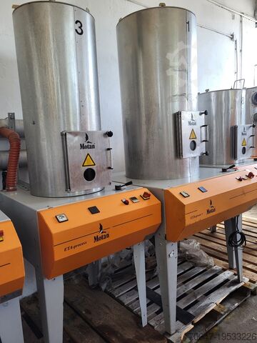 Plastic silos, 12 units, for 2000 EUR Motan Silos