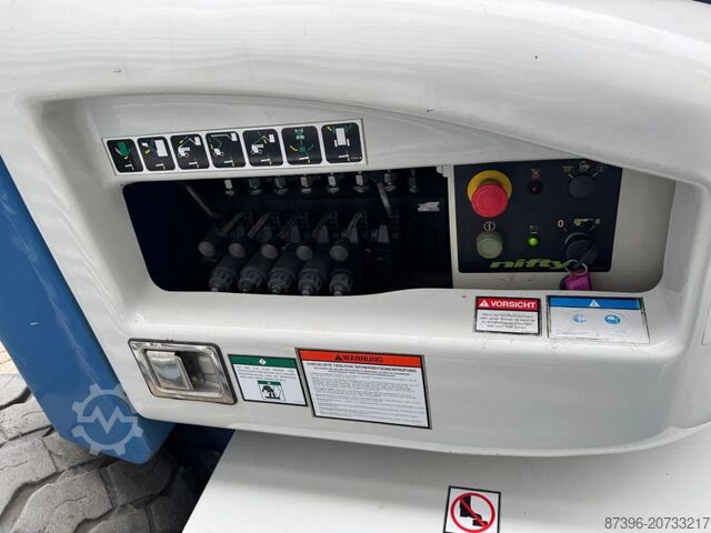 Gelenkteleskoparbeitsbühne Niftylift HR17NE Hoogwerker Knikarmhoogwerker