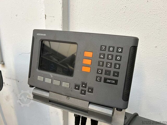 Universal Milling Machine DECKEL FP3