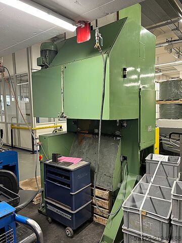 Single Column Hydraulic Press Hans Schoen UTE-B