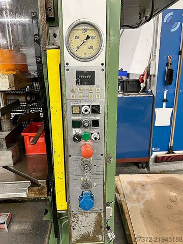 Single Column Hydraulic Press Hans Schoen UTE-B