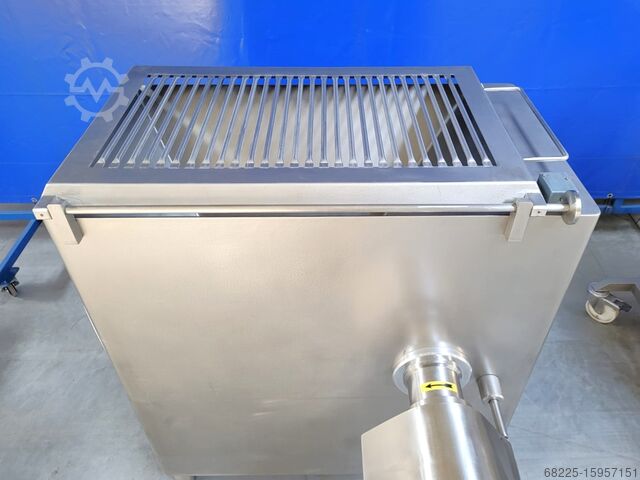 Meat mixer-grinder Risco TR130
