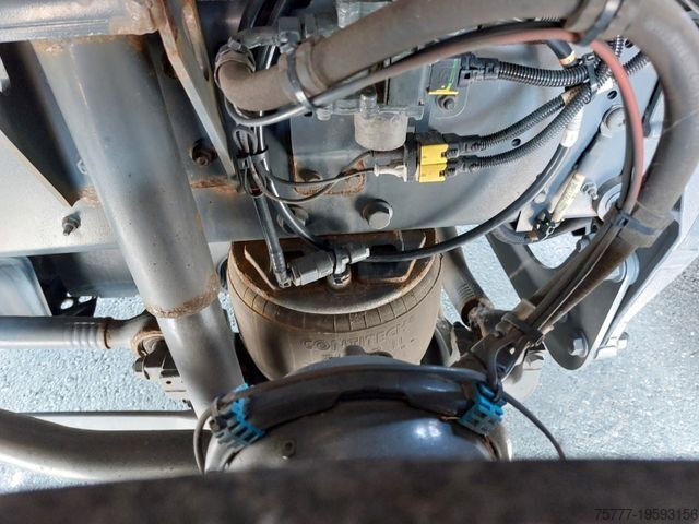 Volumen SZM DAF XF106-530 SSC-INTARDER-2 Tanks-NAVI