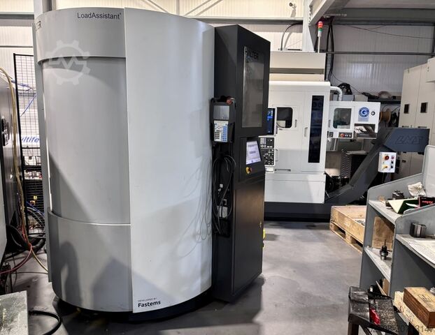 CNC-Dreh- und Fräszentrum Nakamura-Tome NTRX-300