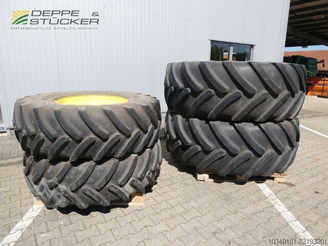 John Deere für Feldhäcksler: VF710/70R42 + 500/85R30 John Deere für Feldhäcksler: VF710/70R42 + 500/85R3