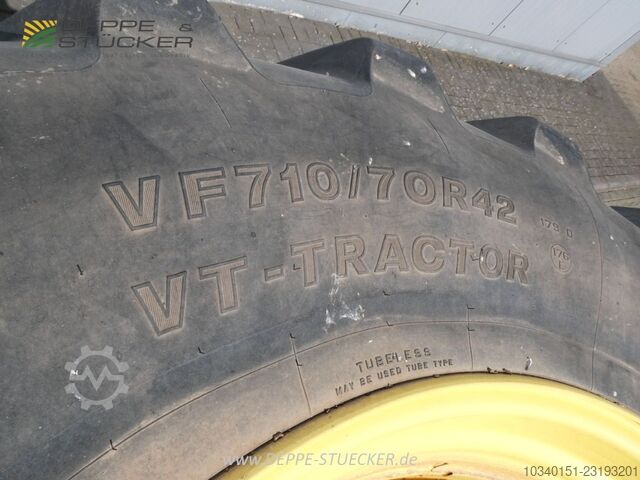 John Deere für Feldhäcksler: VF710/70R42 + 500/85R30 John Deere für Feldhäcksler: VF710/70R42 + 500/85R3