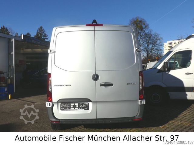 Kastenwagen MERCEDES-BENZ Sprinter III Kasten LED Scheinwerfer SHZ Bott