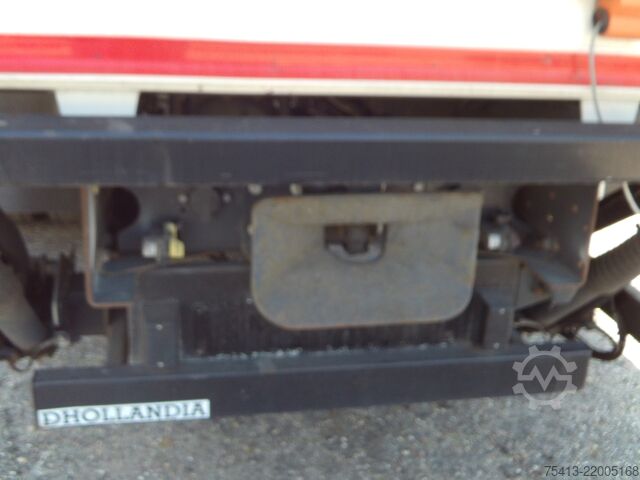 Box truck + VOLVO 180KVA generator set IVECO 