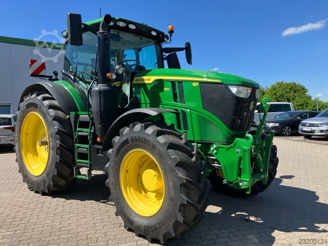 John Deere 6R250 mit FKH/ CommandPro/ Garantie bis 02.2027 John Deere 6R250 mit FKH/ CommandPro/ Garantie bis