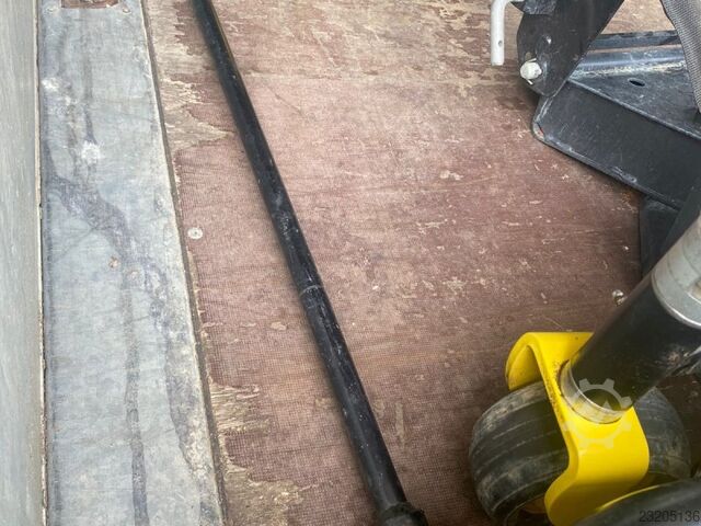 John Deere 52 Quick Hitch Broom John Deere 52 Quick Hitch Broom