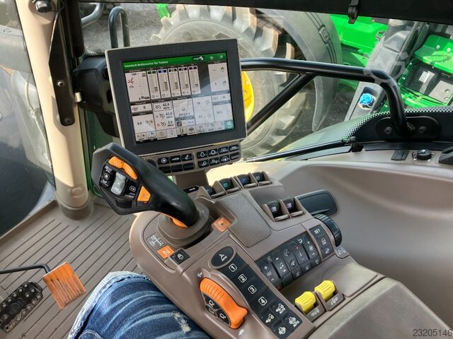 John Deere 6175R mit FKH/ FZW/ CommandPro John Deere 6175R mit FKH/ FZW/ CommandPro
