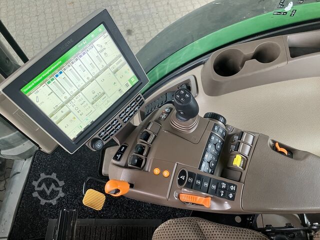 John Deere 8400R John Deere 8400R
