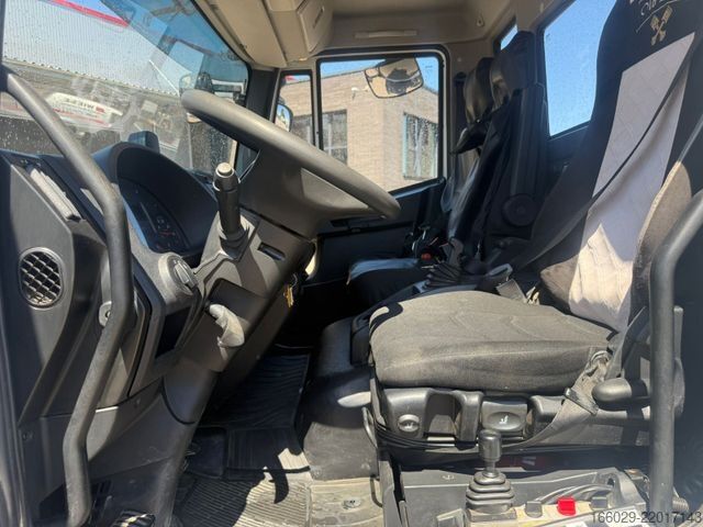 Tipper truck IVECO 140E250 Kipper mit HIAB Kran inklusive Anhänger
