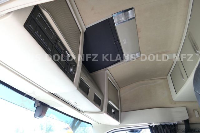 Standard tractor unit VOLVO FH 460 Globetro I-Shift 2 XL Tanks Euro 6