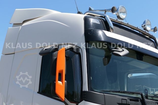 Standard tractor unit VOLVO FH 460 Globetro I-Shift 2 XL Tanks Euro 6