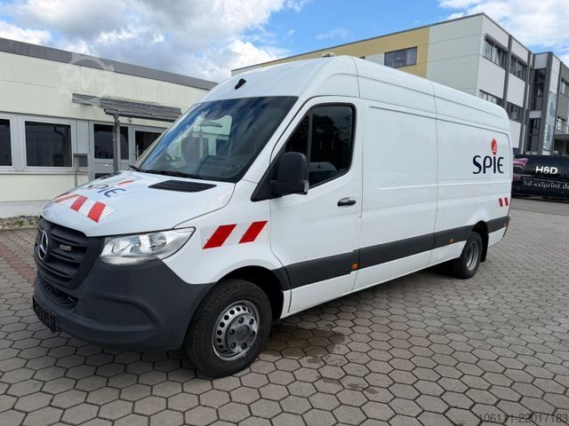 Van MERCEDES-BENZ Sprinter 516 CDI Kasten Hochdach