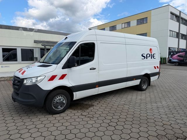 Van MERCEDES-BENZ Sprinter 516 CDI Kasten Hochdach