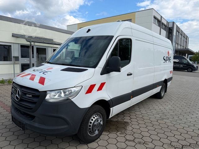 Van MERCEDES-BENZ Sprinter 516 CDI Kasten Hochdach