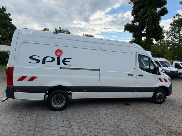 Van MERCEDES-BENZ Sprinter 516 CDI Kasten Hochdach