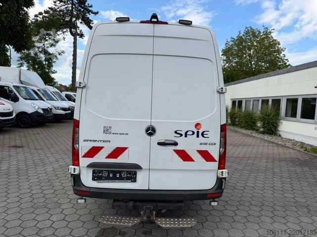 Van MERCEDES-BENZ Sprinter 516 CDI Kasten Hochdach