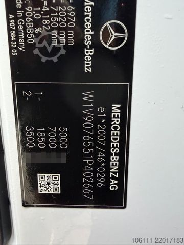 Van MERCEDES-BENZ Sprinter 516 CDI Kasten Hochdach