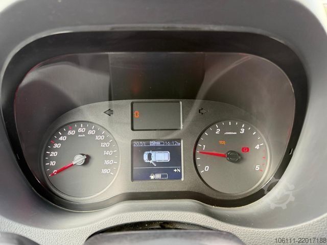 High top van MERCEDES-BENZ Sprinter III Kasten 516 CDI RWD