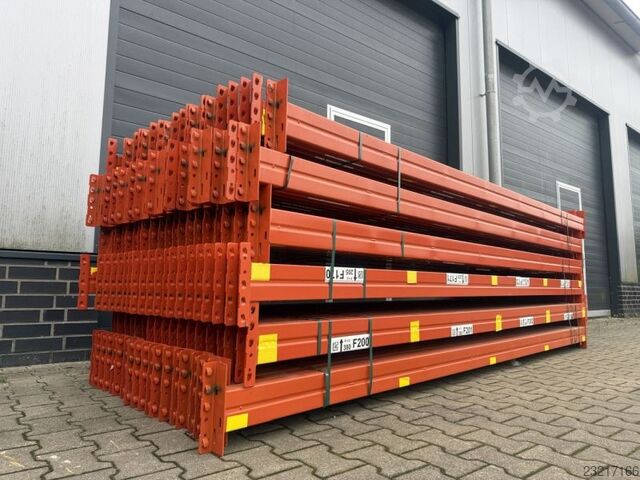 Hochregallager Palettenregaltraverse META Thyssen / K: 120 x 50 mm lichte Weite: 3.600 mm