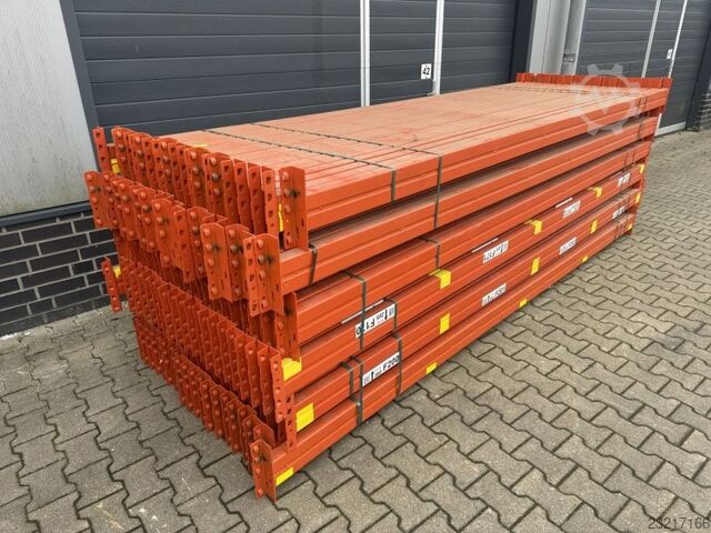 Hochregallager Palettenregaltraverse META Thyssen / K: 120 x 50 mm lichte Weite: 3.600 mm