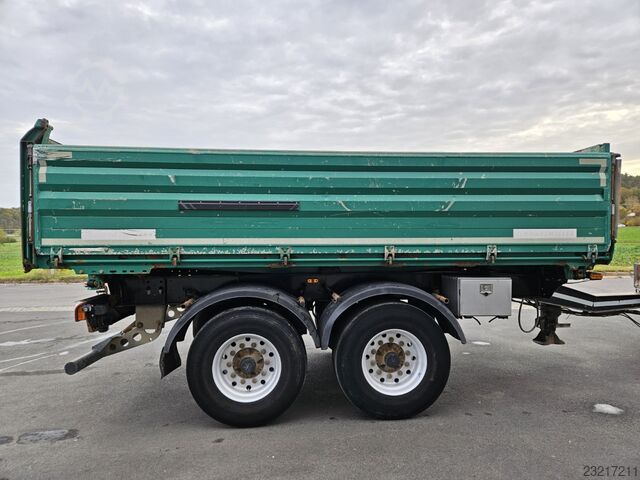 Three-way tipper trailer Schwarzmüller M-Serie