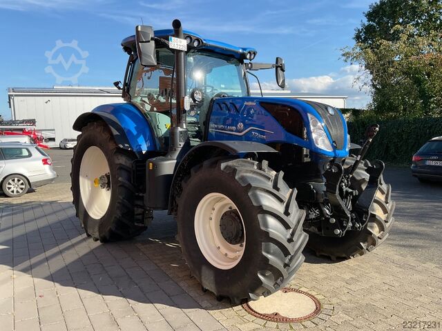 New Holland T7.225 AC New Holland T7.225 AC