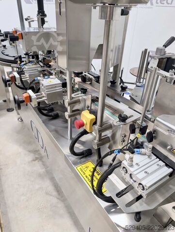 Filling line for bottles / vials CDA E-fill