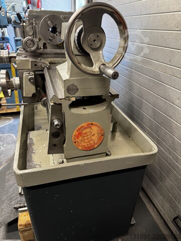 Colchester Student 1800 Lathe Colchester Student 1800