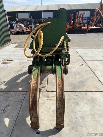 Hout Grijper 822H 2000 - Gebruikt  Hout Grijper 822H 2000 - Gebruikt