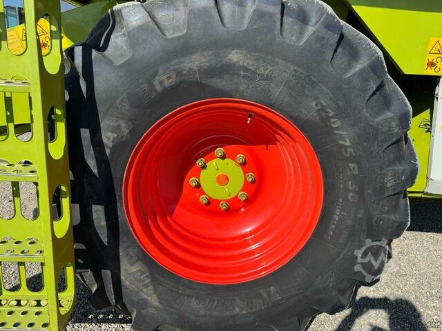 CLAAS Claas 204 Mega I Vorbeschleunigertrommel Mercedesmotor CLAAS Claas 204 Mega I Vorbeschleunigertrommel