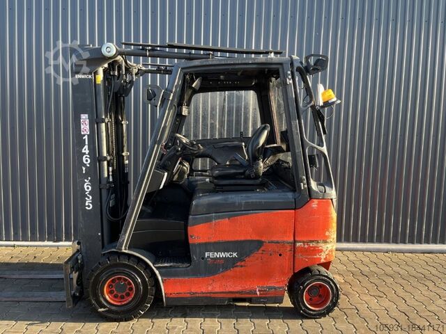 Electric 4-wheel forklift Linde E25H-01/600